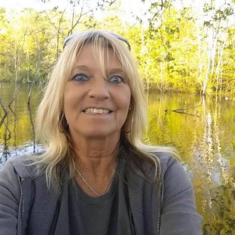 Meet your Posher, Brenda